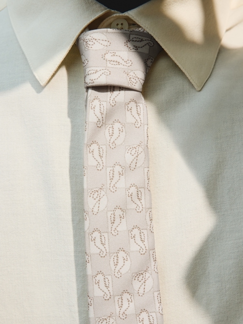 The Hippocampe tie
