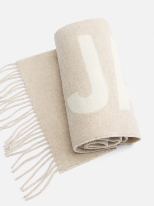 The scarf