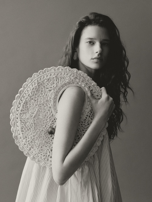 The Spiaggia small round bag